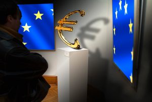 Скулптура на еврото, © European Communities, 2004