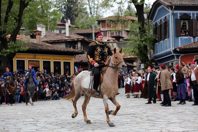 bulgaria’s president radev koprivshtitsa does not belong few municipal councillors