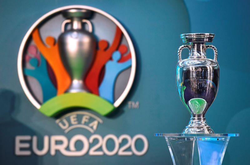 УЕФА отлага Евро 2020