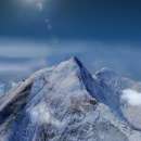 снимка 2 Беър Грилс - човекът се изправя срещу Еверест