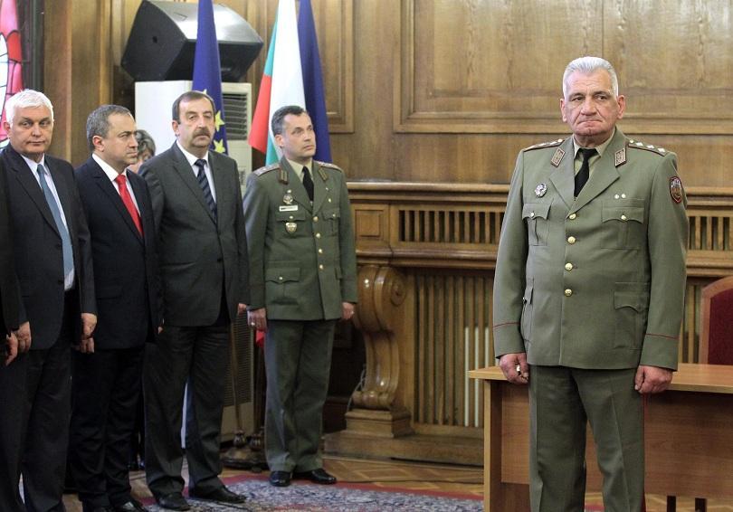 bulgaria’s new chief defence took office