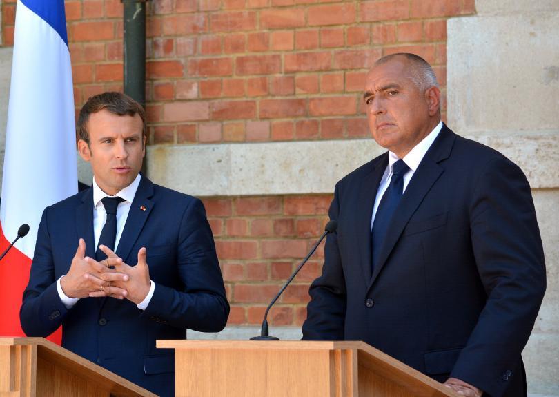 french president suppots bulgaria’s accession schengen eurozone waiting room