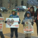 снимка 1 Parents Stage a Protest to Save Children’s Cardiology Clinic