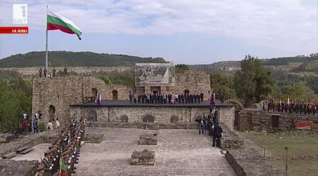 Церемония по издигане на националното знаме по случай 108 години от провъзгласяването на независимостта на България