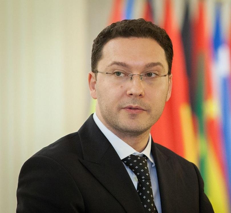 mismanagement charges pressed against former foreign minister daniel mitov