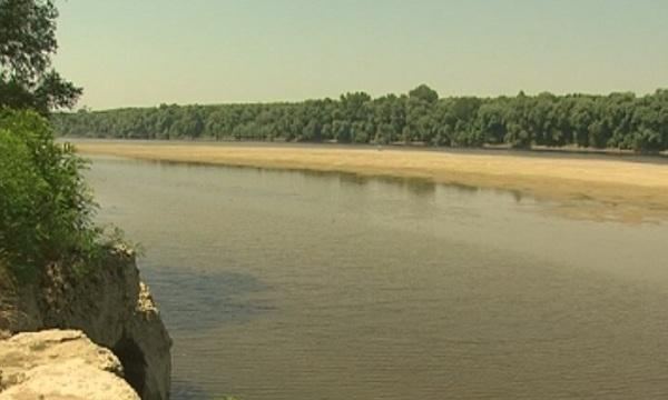 bulgaria loses its territory due erosion danube river