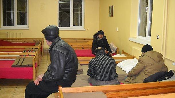 156 души са нощували в Центъра за настаняване на бездомни в кв. „Захарна фабрика“