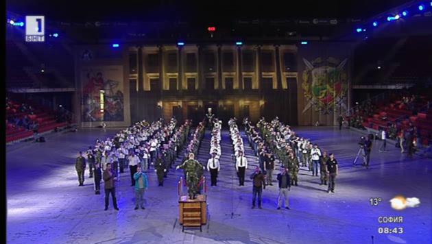 Музикален парад на военните духови оркестри