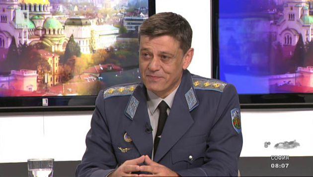 Ген.-лейтенант Попов: На 6 май ще представим българската армия