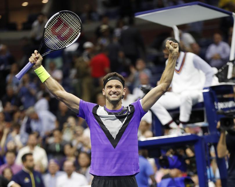 Bulgarian Grigor Dimitrov beat Roger Federer, advances to semifinals of US Open
