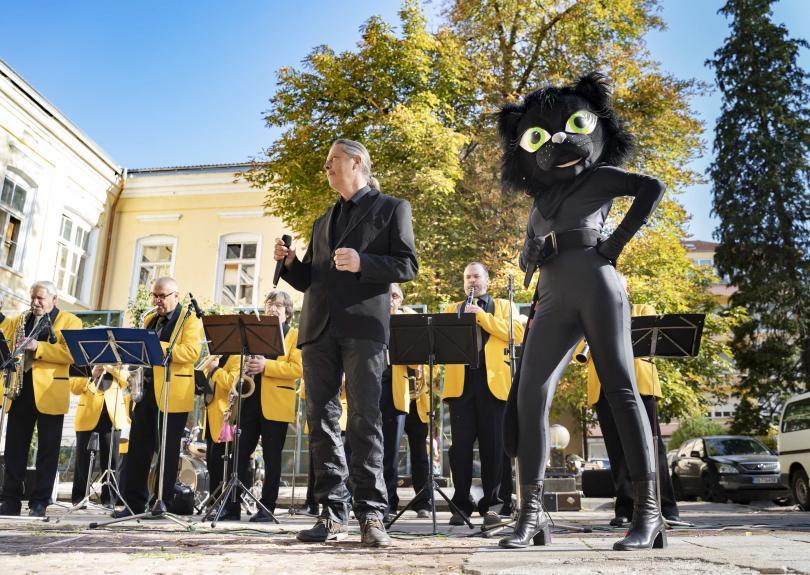 Bulgaria’s capital of humour and satire, Gabrovo, gets ready for annual Carnival