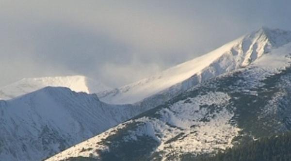 bulgaria’s mountain rescue services remind skiers enjoy winter sports without risk