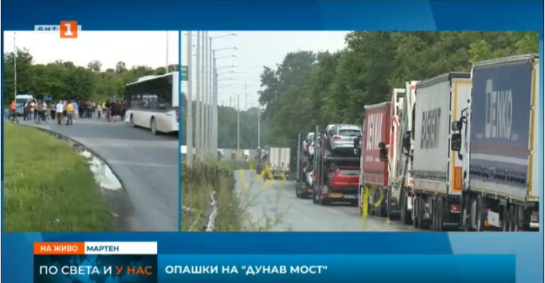 A queue of more than 300 lorries at Danube Bridge border crossing near Rousse