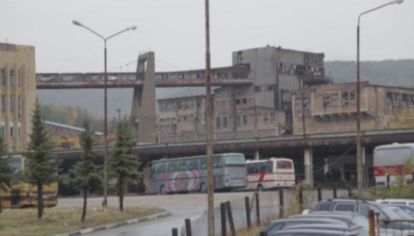 more than 100 bulgarian miners remained underground protest delayed pay