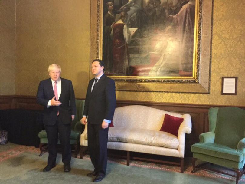 bulgaria’s foreign minister daniel mitov met uk’s foreign secretary boris johnson