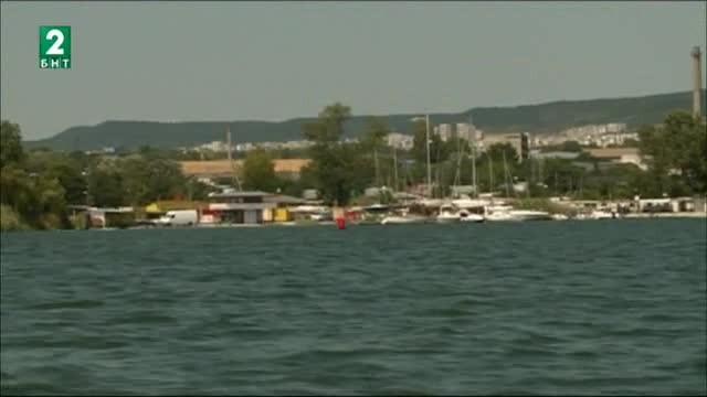 Наградиха участниците в състезинието по морски многобой във Варна