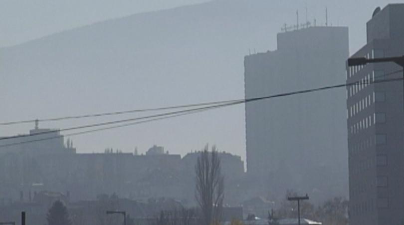 Residents of three Sofia districts protest poor air quality