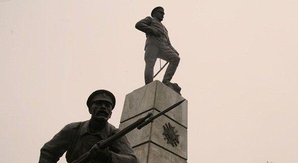 Непобеденият генерал - Владимир Вазов