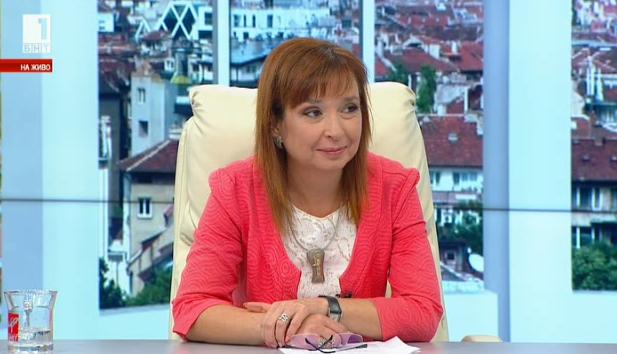 Социални уравнения и експертни намерения - министър Зорница Русинова