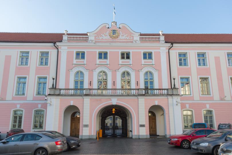 Талин: Замъкът Тоомпеа (12-13 в.), където е седалището на естонския парламент и естонското правителство