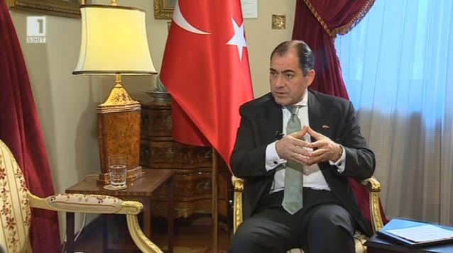 Турция - накъде сочи компасът? Посланик Сюлейман Гьокче