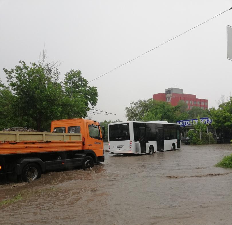 downpours flood streets plovdiv