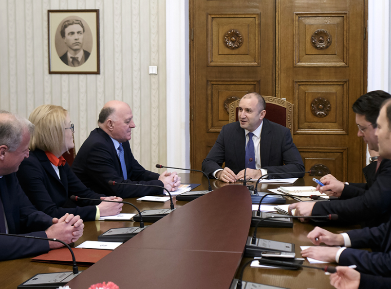 President Radev holds consultations on Constitutional changes with SJC members