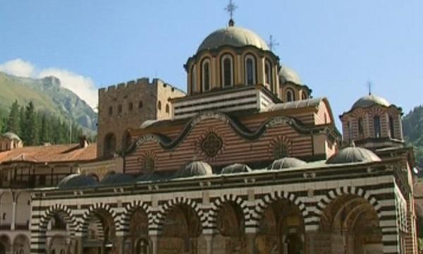 many tourists spend night rila monastery before assumption mary