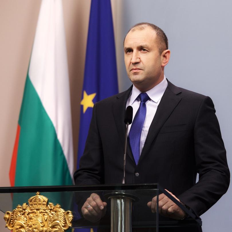 bulgarias president welcomes trun residents refendum results gold mining