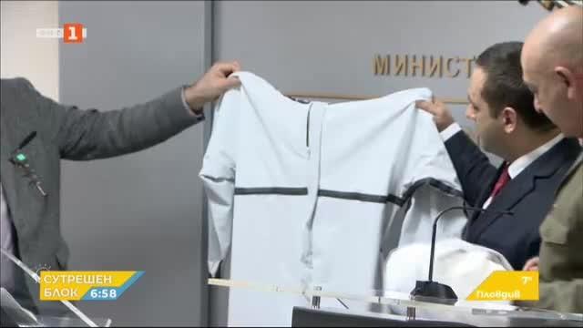 Български фирми са готови за производство на защитни облекла срещу COVID-19