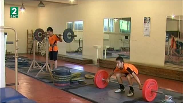 43-ма щангисти от Русе ще участват в държавното първенство по вдигане на тежести