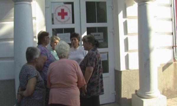 bulgarian red cross temporarily close aid distribution centre flood affected mizia