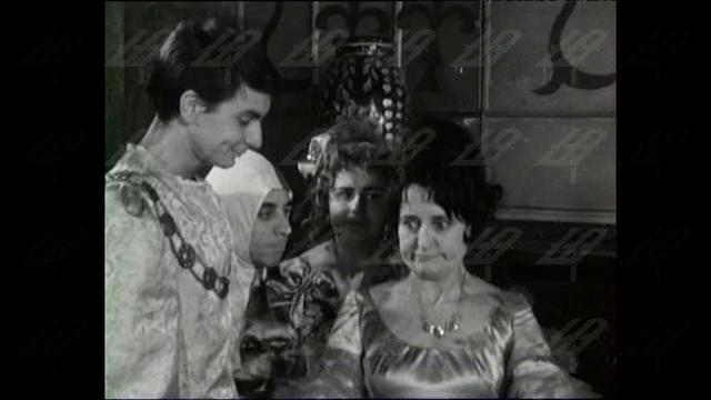 Славка Славова в „Кристалната пантофка”, 1965 година