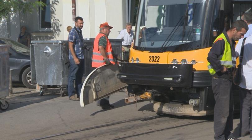 Tram Derailed in Sofia, No One Injured