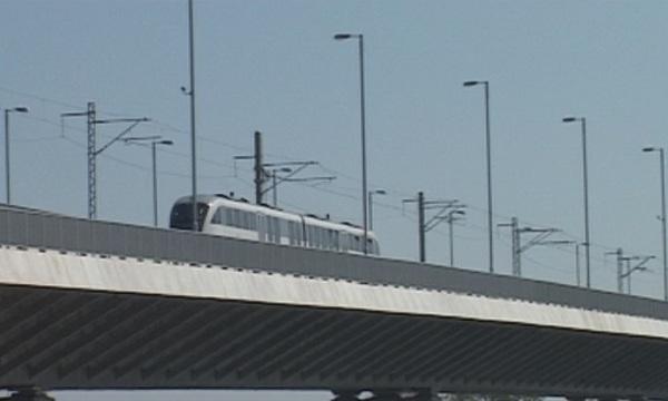 trial test railway track across danube bridge