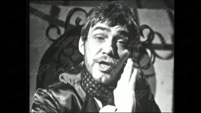Владимир Смирнов в мюзикъла „Севилският бръснар”, 1974 година