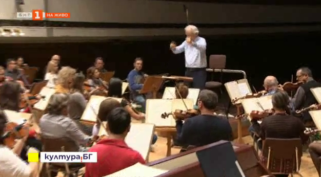 Антони Вит дирижира концерт на Софийската филхармония