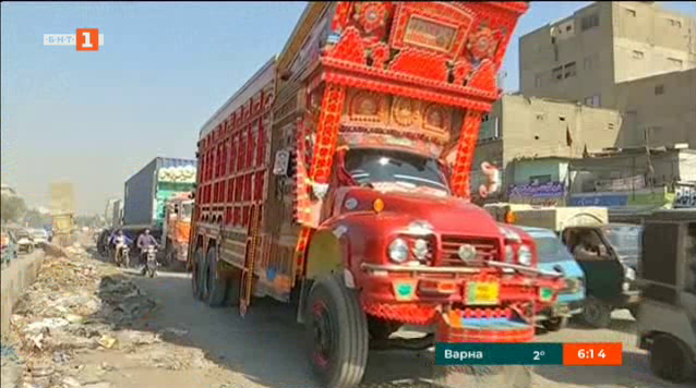 Пакистанските камиони като произведения на изкуството