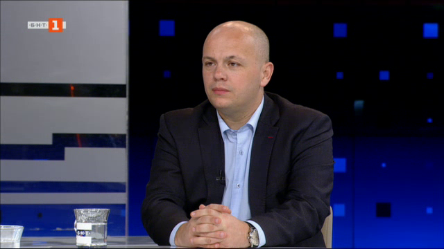 Александър Симов: Въпреки театралните сценки днес, БСП не влиза в парламента