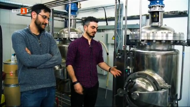 Двама българи развиват в Румъния производство на олио от индустриален коноп