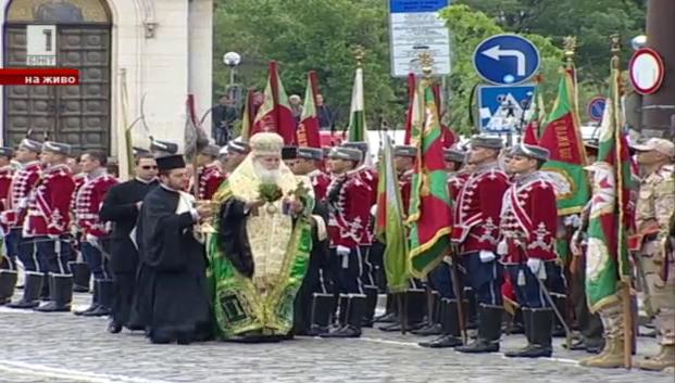 Водосвет на бойните знамена