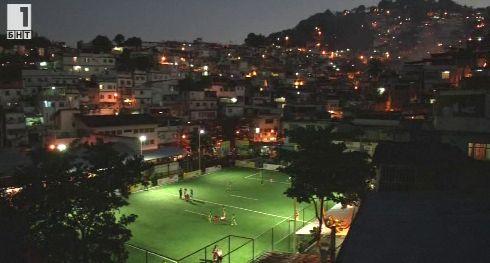Зелена светлина - 18 септември 2014: Футболно игрище произвежда енергия