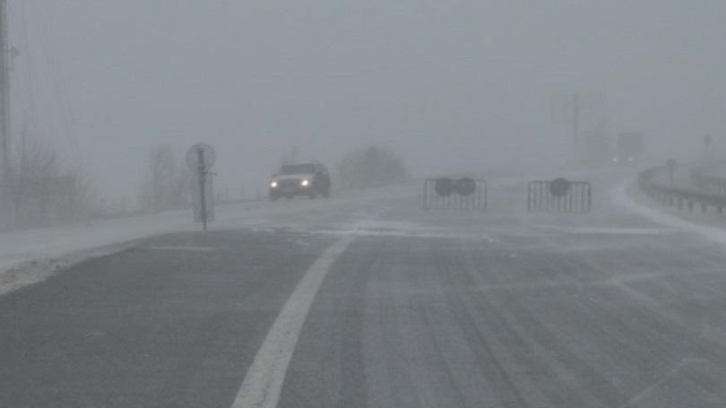 two buses passengers stuck snowdrifts south east bulgaria